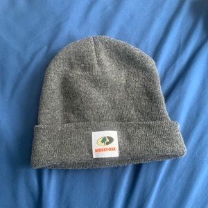 NWOT- Unisex beanie. One size men winter accessories